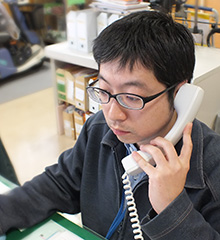 先輩スタッフ